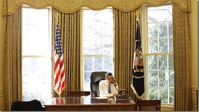 a_obama_oval_0121