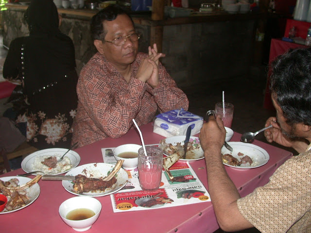 Berburu Makanan Uenak Murah di Yogyakarta