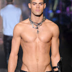 MENSWEAR FALL WINTER 2007/08
D_SQUARED_2
Milan january 2007