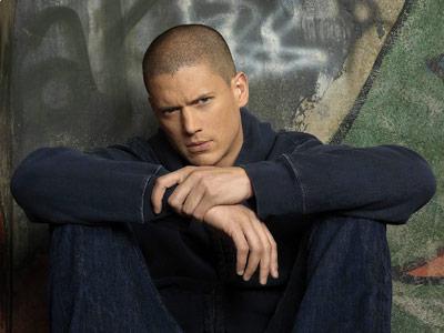 Short hairstyles buzzed napes pictures - Wentworth Miller buzz hairstyle