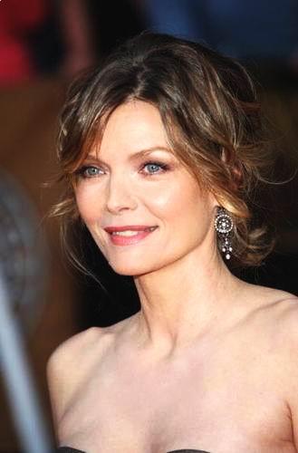 Short Hairstyles 2013 2014 Michelle Pfeiffer S Pulled Back