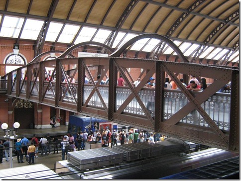 2010-11-02 Estação da Luz 01