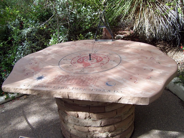 [Sundial 10-7-2009 7-31-07 AM 2304x1728[2].jpg]