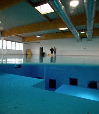 [DeepestPool0014.jpg]