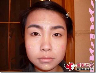 Tips Make Up untuk Wanita Karir