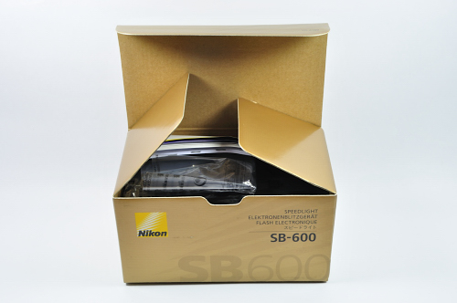 nikon-sb-600