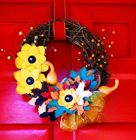 [maggielamarre-wreath1[11].jpg]