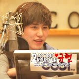 ＜20101117＠Kiss The Radio / Cr. 2kyuhyun（www.2kyuhyun.com）/ photo by lAdy~2J / Design & Upload pic By : lAdy~2J@2kyuhyun.com＞