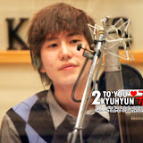 ＜20101117＠Kiss The Radio / Cr. 2kyuhyun（www.2kyuhyun.com）/ photo by lAdy~2J / Design & Upload pic By : lAdy~2J@2kyuhyun.com＞