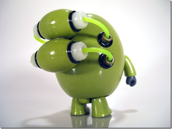 MikeSlobot_GrunrMikro_15AnnivQees_3 MikeSlobot_GrunrMikro_15AnnivQees_3