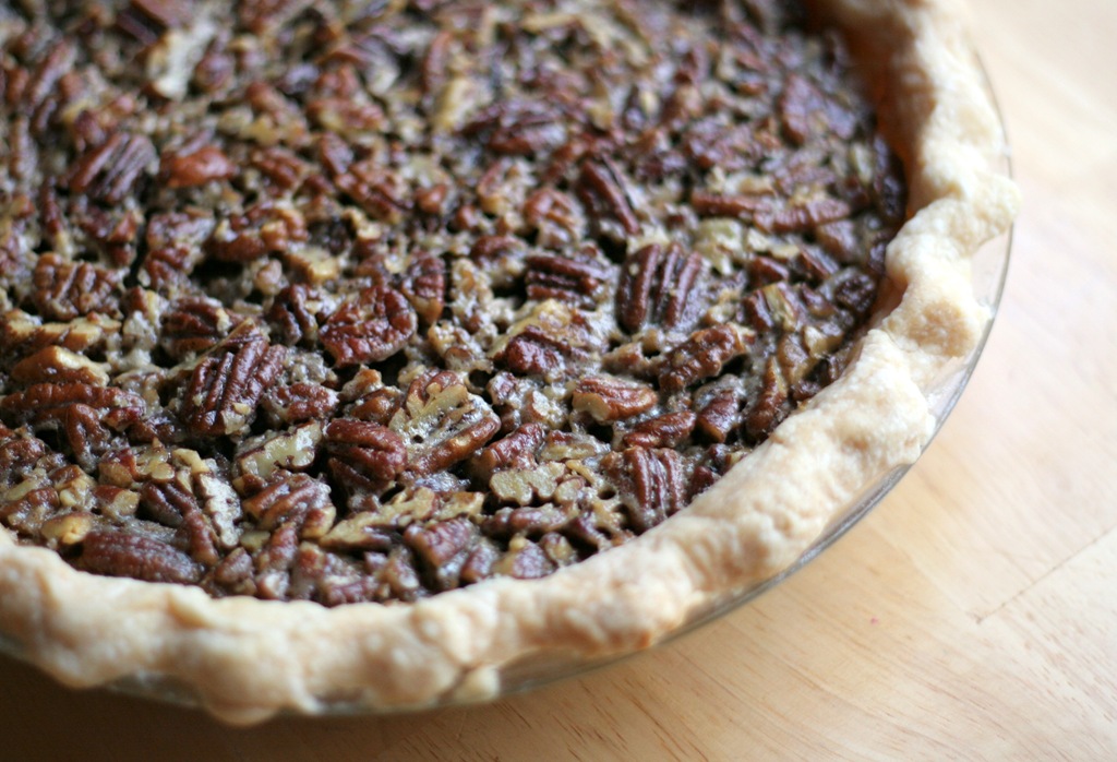 [maple-pecan-pie-16.jpg]