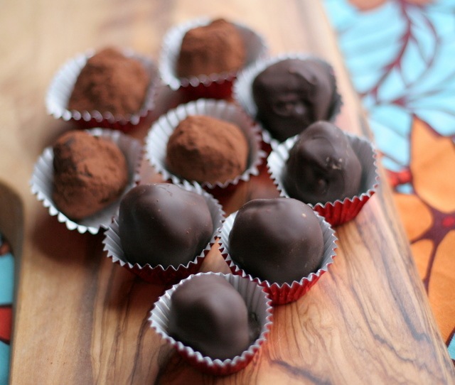 [chocolate truffles 1[1].jpg]