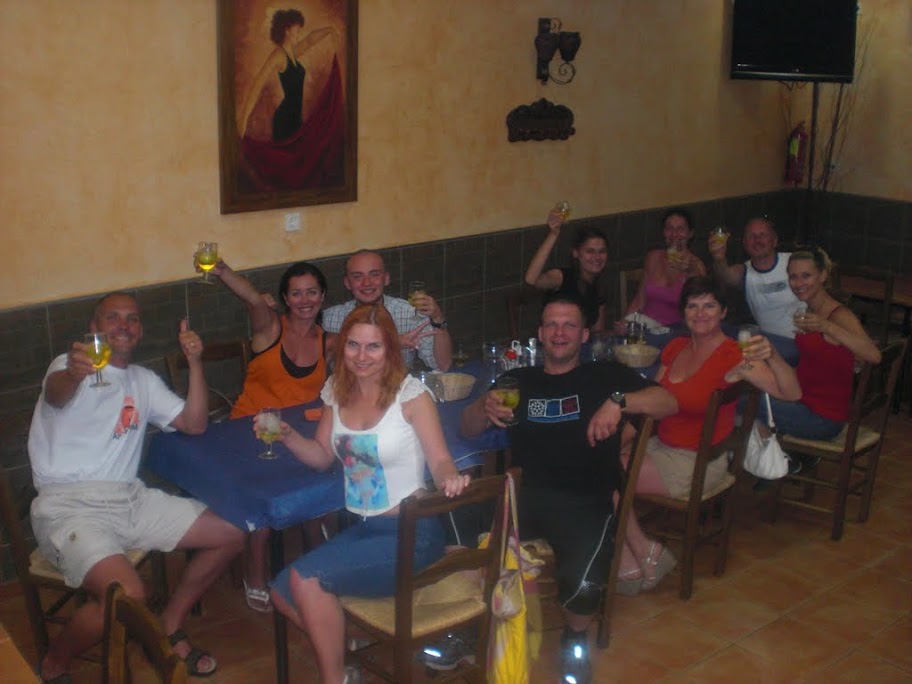 skoki spadochronowe w Hiszpanii, Castellon de la Plana, kurs AFF Hiszpania, skytime, tandemjumps in Spain