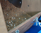 Polishing in a drum with nut shells Polishing in a drum with nut shells