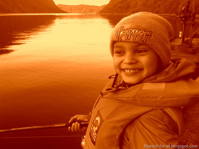 [fishing2[4].jpg]