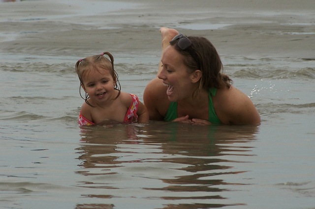 [Aunt Kim and Caroline in the Water[4].jpg]
