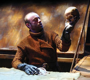 Hamlet y su calavera Hamlet y su calavera