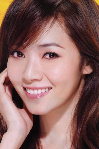 努力邁向"好感系彩妝"