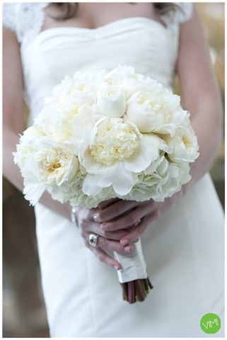 [VIM_NobleWED_016bellaflora5.jpg]