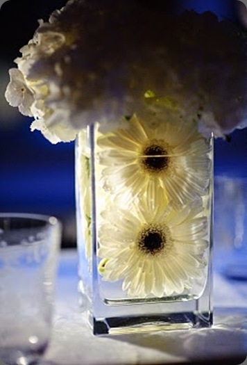 05FrancesJK_ISESWEDDING2009 bella fiori