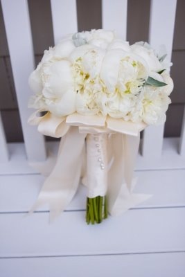 [EmilyPeteWedding050lillabelloblogspo[1].jpg]