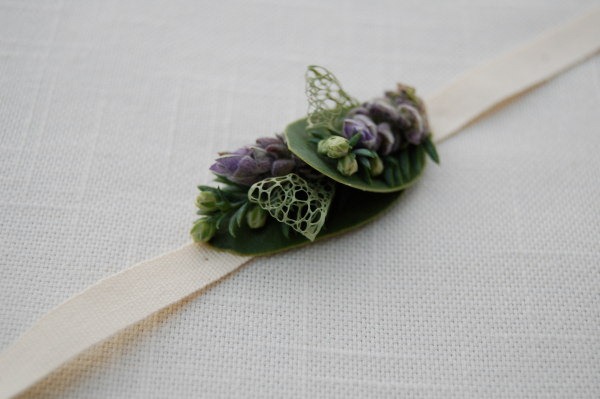 [MFGLavenderRibbon-the-mnkey-flower-g[1].jpg]