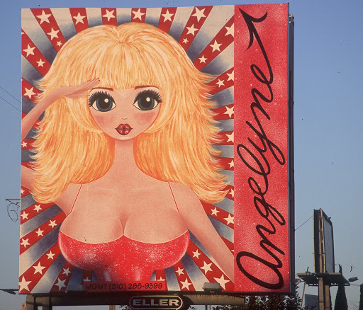 photo - angelyne