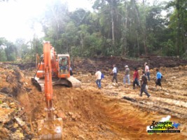 PREFECTO PROVINCIAL CONTINUAR&Aacute; CON LA CONSTRUCCI&Oacute;N DE CARRETERA DE LA UNIDAD PROVINCIAL