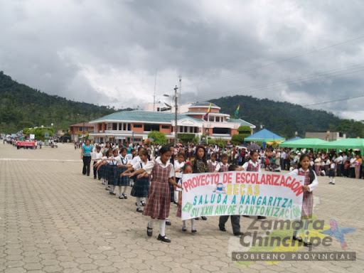 187 MIL D&Oacute;LARES APORTAR&Aacute; EL GOBIERNO PROVINCIAL AL CANT&Oacute;N NANGARITZA