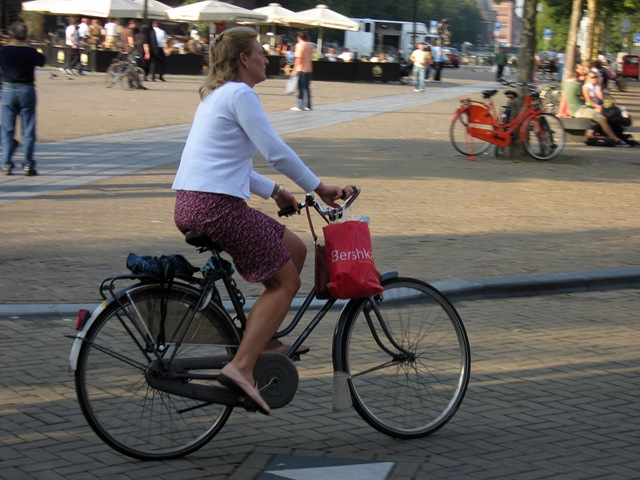 [amsterdam_bicycle_dres16.jpg]
