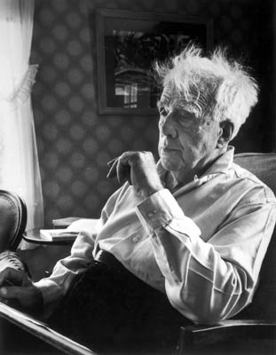 [robert frost yy[7].jpg]