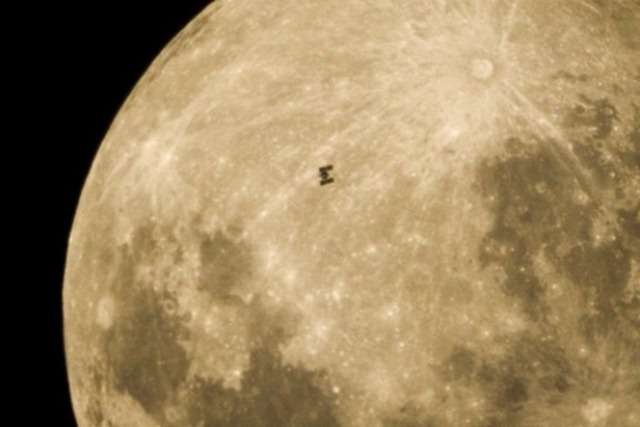 [A olho nu a Lua[5].jpg]