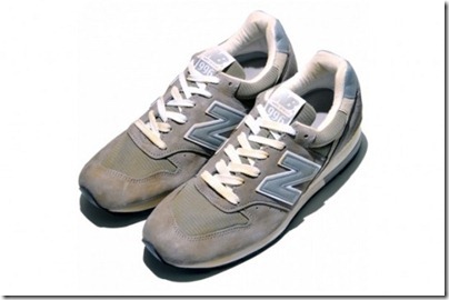 new balance v4