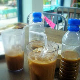 Chow Shots Som's Noodle House