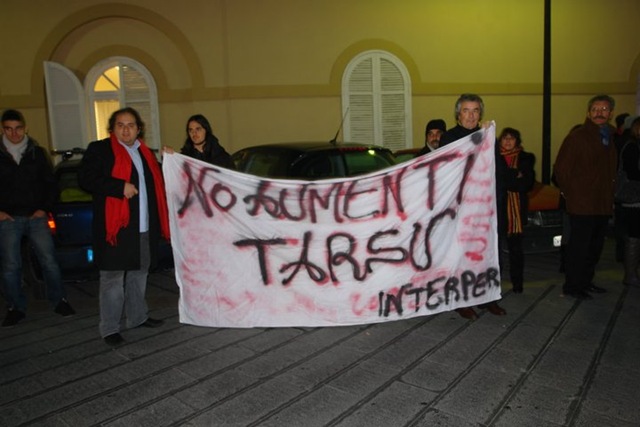 [manif9[4].jpg]