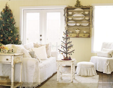 [Living-room-Christmas-HTOURS1205-de[4].jpg]