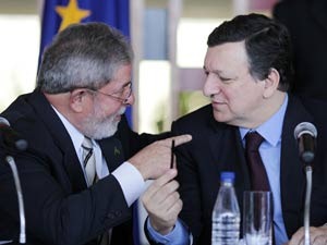 [José Manuel Durão Barroso[3].jpg]