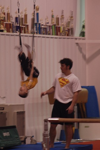 [2009 gymnastics037[2].jpg]
