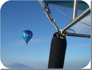 levi-hot-air-balloon-1