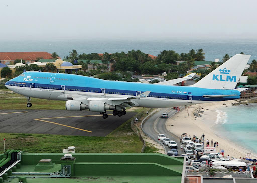 747 landings