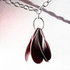 [PJD23 Lge leaf cluster pendant image 3[2].jpg]