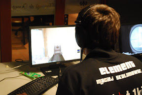 Crossfire Intel Challenge - Dzie� 3