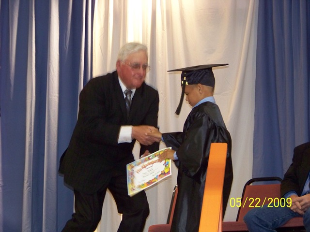 [preschool graduation 081[2].jpg]
