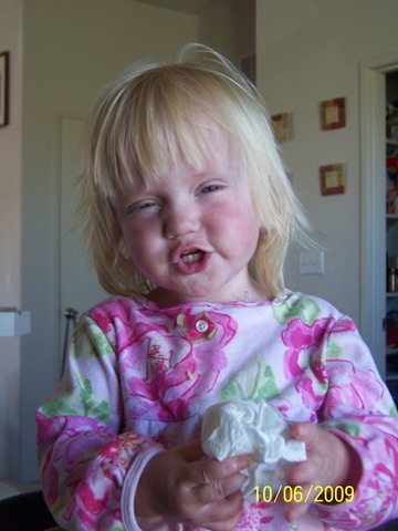 [23 months 003[2].jpg]