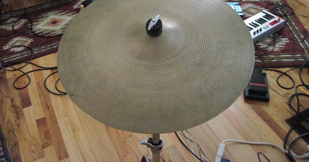 Drum Samples Zildjian A Field Marching Cymbal Sample Hit with a Stick