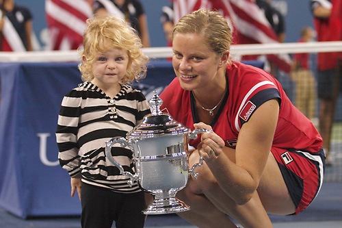 [Kim Clijsters and her little girl Jada[7].jpg]