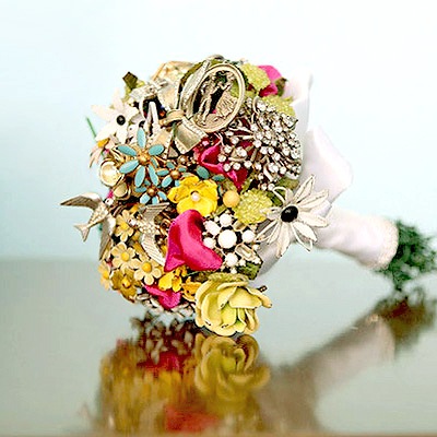 [vintage brooche bouquet - this is glamorous 2.jpg]