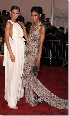 Flavia de Oliviera and Chanel Iman