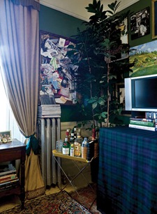 Max Dorm Room2