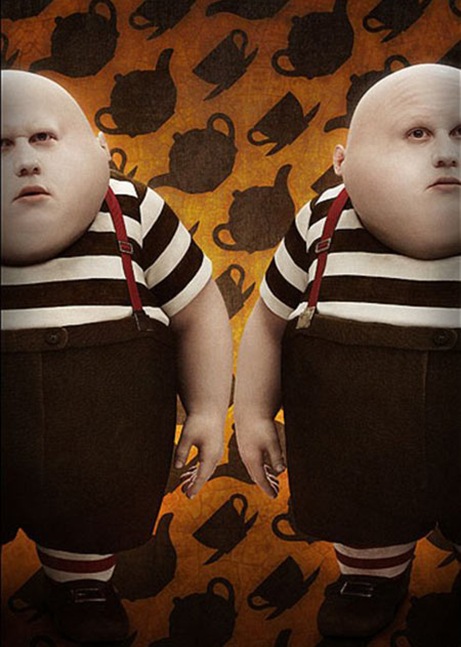 Tweedledum Tweedledee